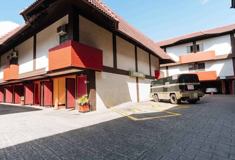 Reddoorz Plus @ V. Mapa Extension Santa Mesa