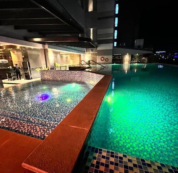 Fotos del hotel Best Western Metro Clark:  5