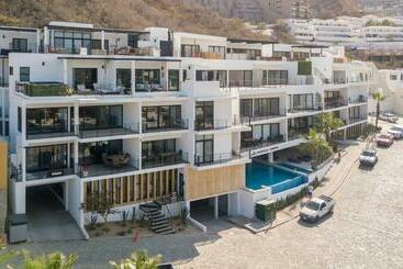 Pedregal Towers - Los Cabos