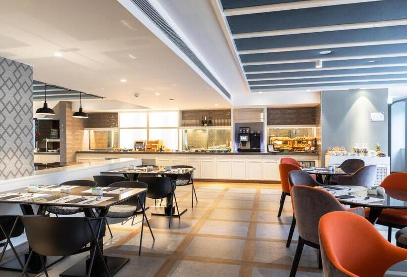 Fotos del hotel Catalonia Porto:  37