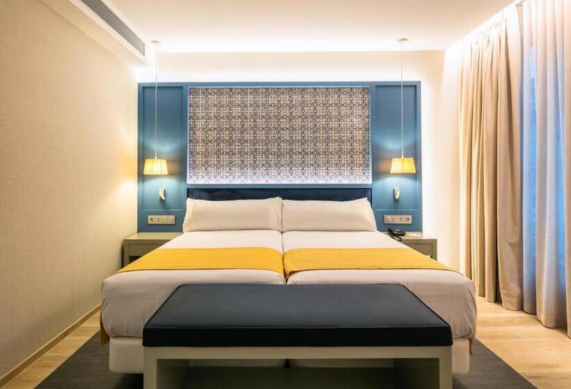 Fotos del hotel Catalonia Porto:  23