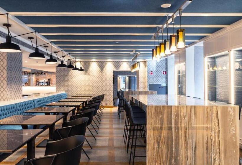 Fotos del hotel Catalonia Porto:  40