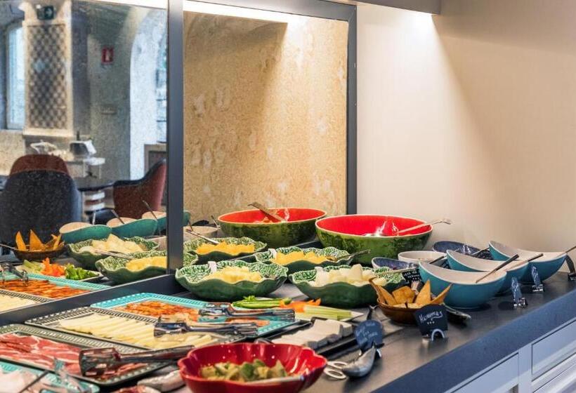 Fotos del hotel Catalonia Porto:  27