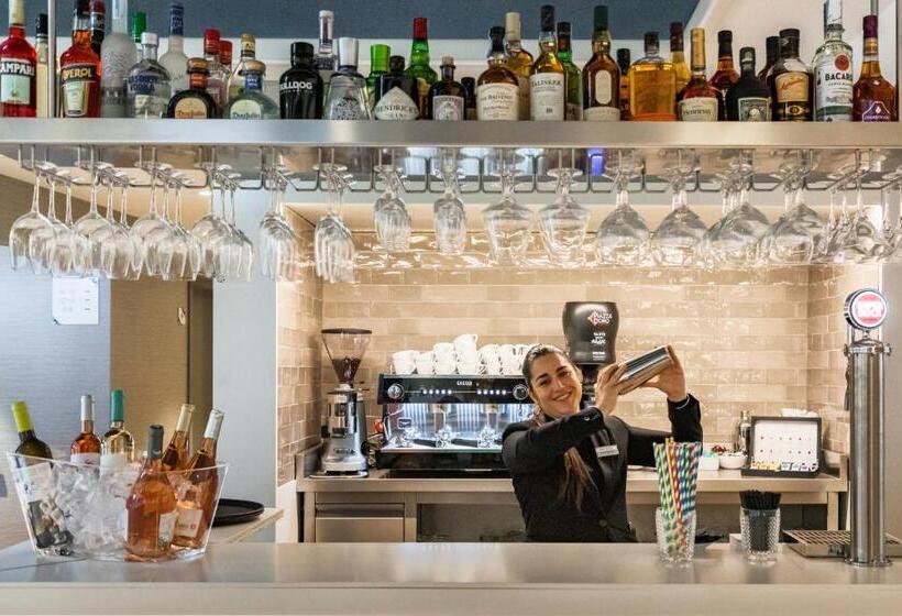 Fotos del hotel Catalonia Porto:  31