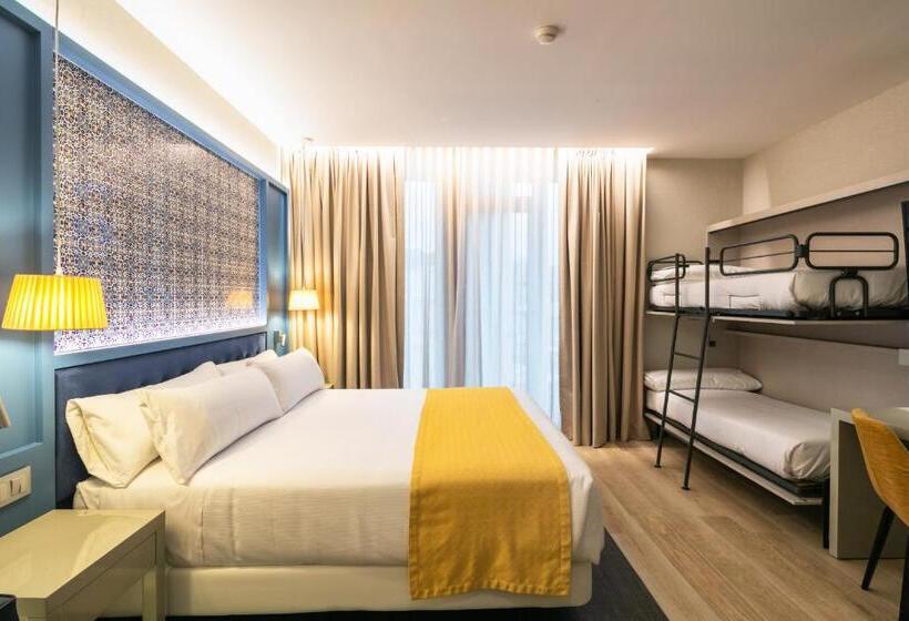 Fotos del hotel Catalonia Porto:  6