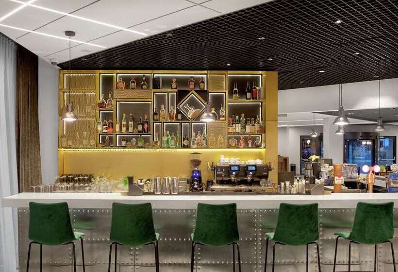 Fotos del hotel Hilton Garden Inn Bucharest Airport:  11