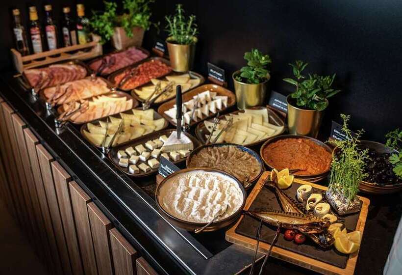 Fotos del hotel Hilton Garden Inn Bucharest Airport:  4