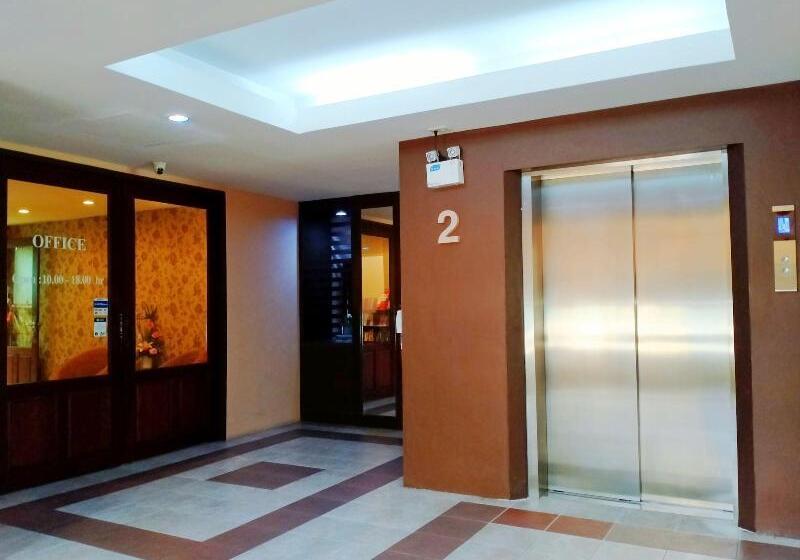 Fotos del hotel Le Vanvarothai Saladaeng Residence:  11