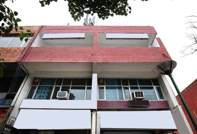 Fotos del hotel OYO 9230 Hotel Royal Brooks:  19