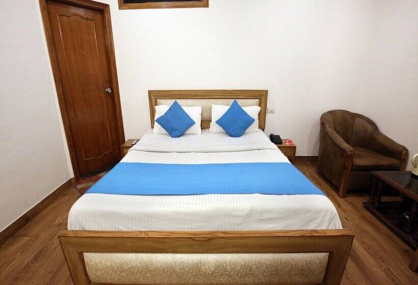 Fotos del hotel OYO 9230 Hotel Royal Brooks:  15