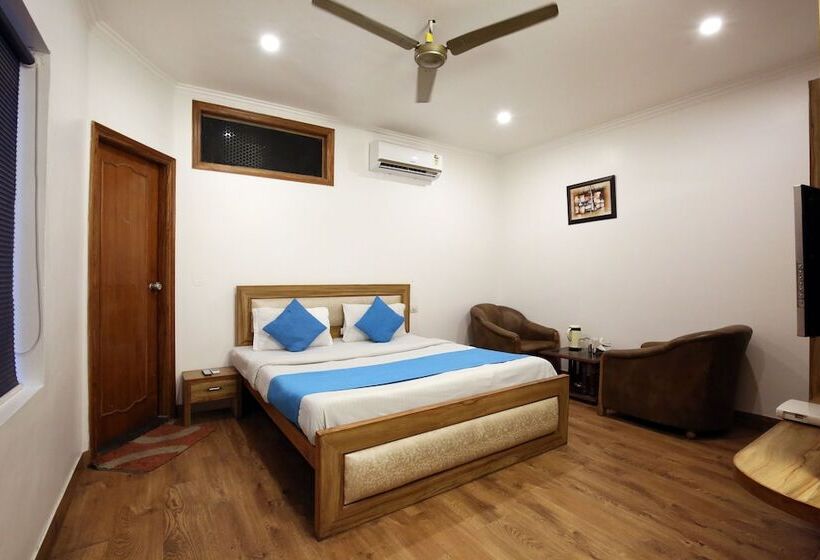 Fotos del hotel OYO 9230 Hotel Royal Brooks:  10