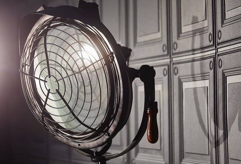 Fotos del hotel Paramount  Dubai:  4