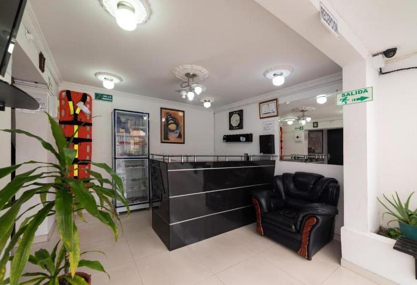 Fotos del hotel Laguna 24:  7