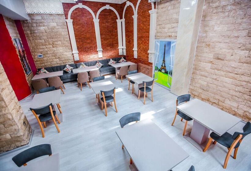 Fotos del hotel Nine:  12