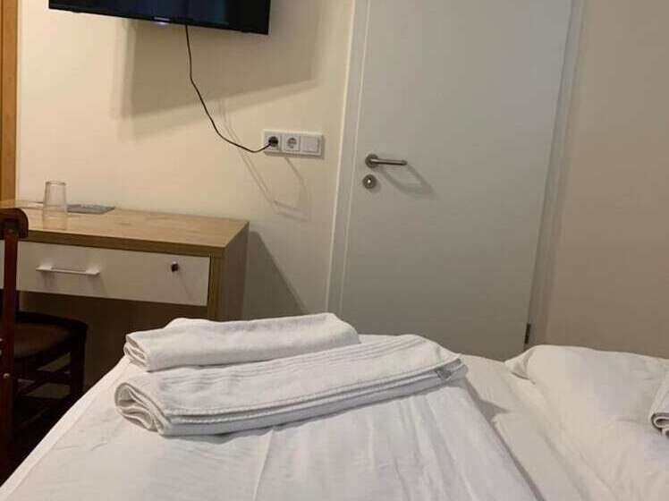 Fotos del hotel Isha:  19