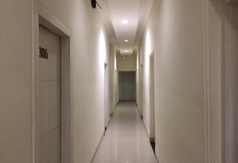 Fotos del hotel Reddoorz Plus @ The Alden:  22