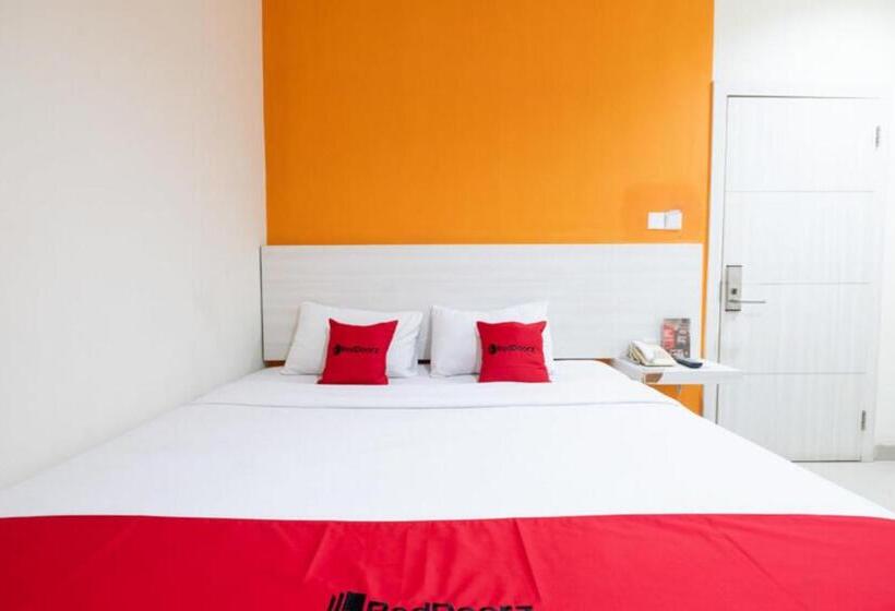 Fotos del hotel Reddoorz Plus @ The Alden:  8