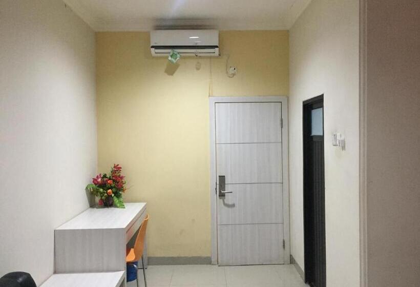 Fotos del hotel Reddoorz Plus @ The Alden:  23