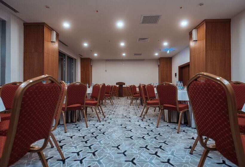 Fotos del hotel Midtown:  8