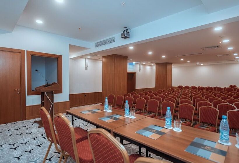 Fotos del hotel Midtown:  9