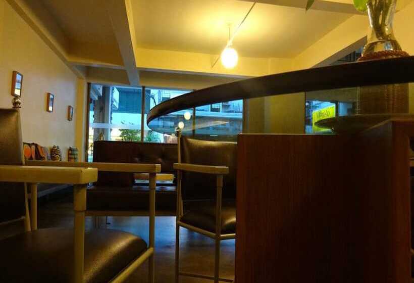 Fotos del hotel Mango Bedroom Inn:  11