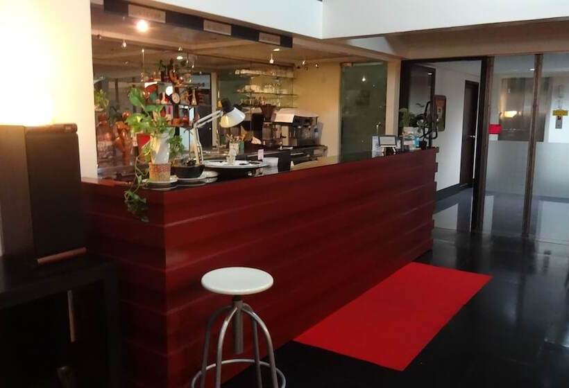 Fotos del hotel Mango Bedroom Inn:  15