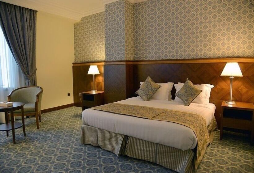 Fotos del hotel Nozol Royal Inn:  13