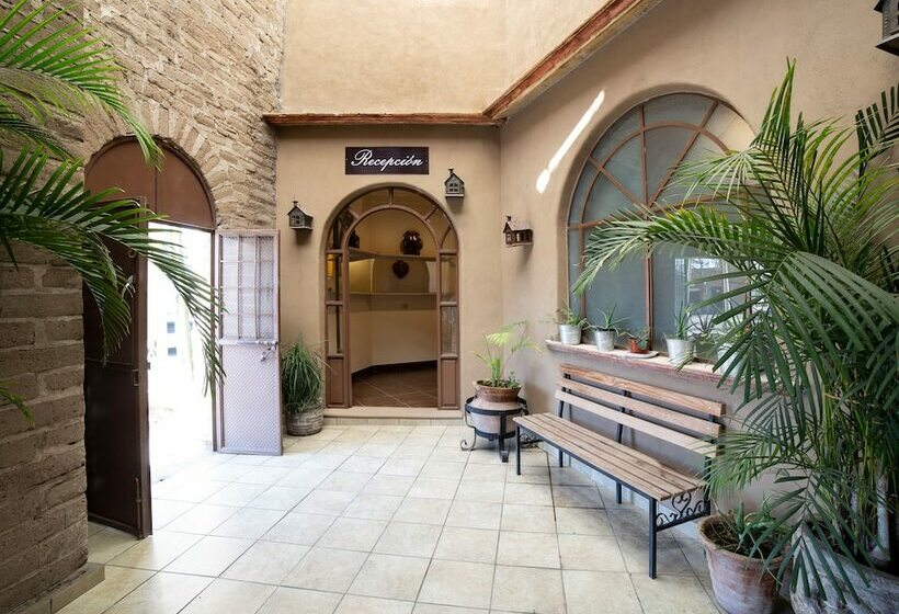 Fotos del hotel Capital O  Terracota:  6