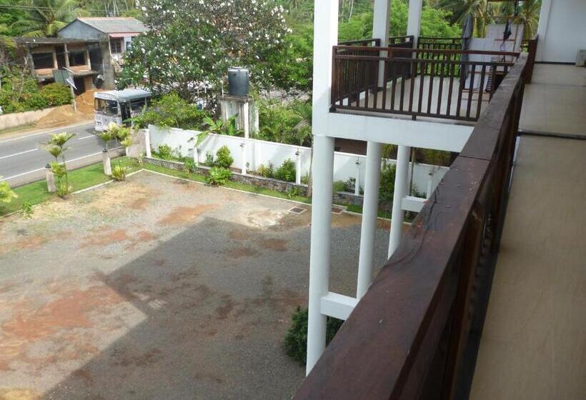 Fotos del hotel Ocean View Cottage:  25