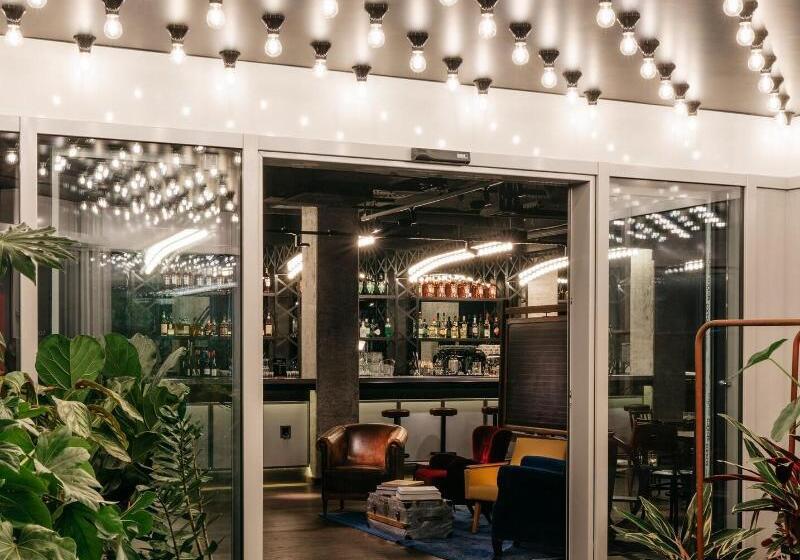 Fotos del hotel Ruby Leni  Dusseldorf:  8