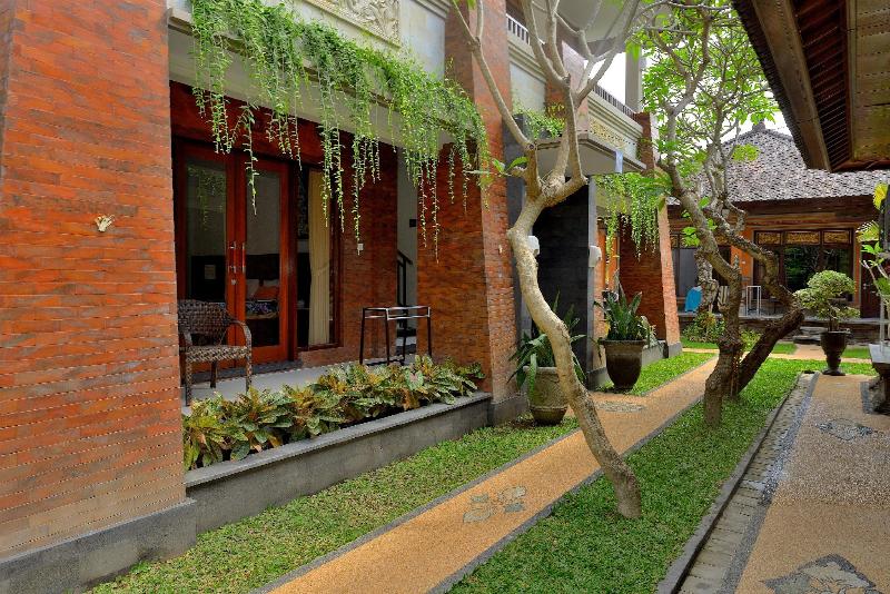 Fotos del hotel Tirta Ening Agung:  4