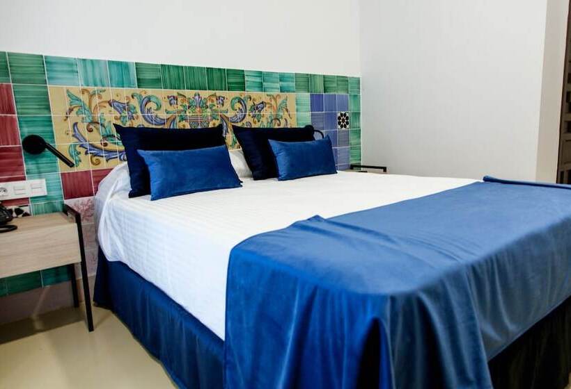 Fotos del hotel Triana Montalvan:  13