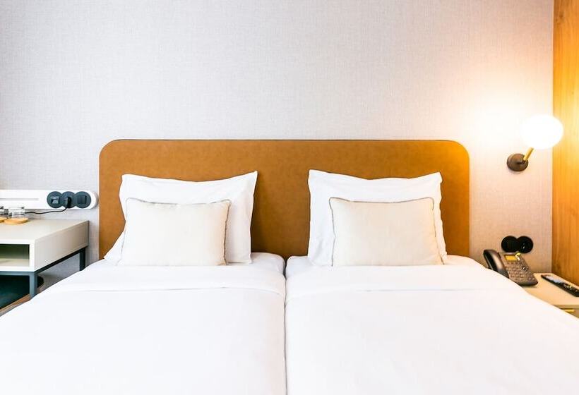 Fotos del hotel Lx Soho Boutique  By Ridan S:  8