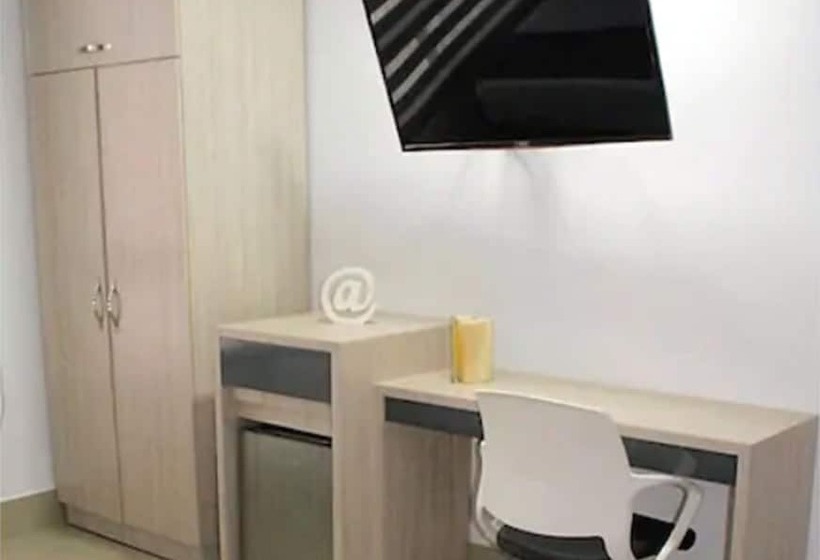 Fotos del hotel Lleras Express:  18