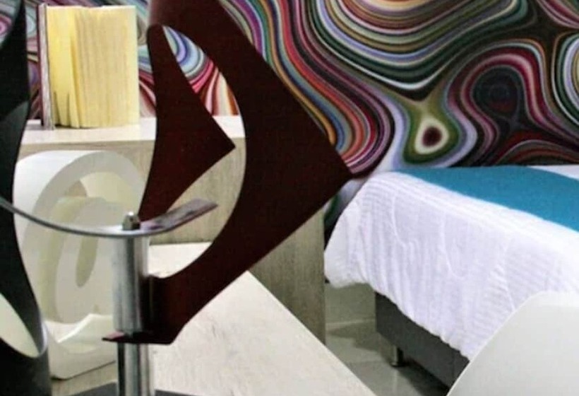 Fotos del hotel Lleras Express:  6