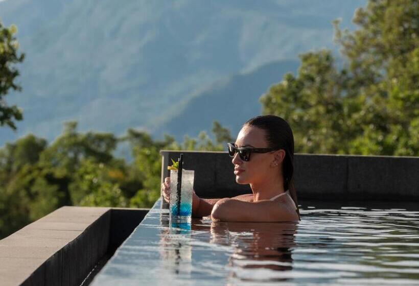 Fotos del hotel Vivid Blue Serenity Resort:  25