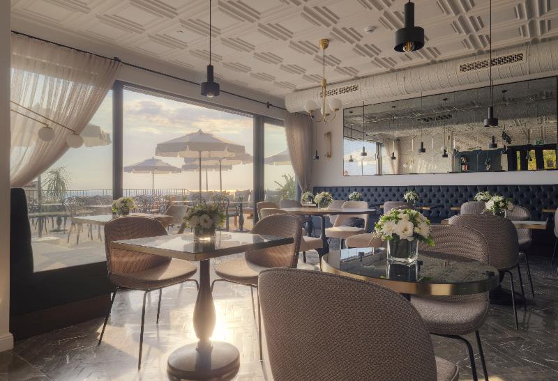 Fotos del hotel Vivid Blue Serenity Resort:  6