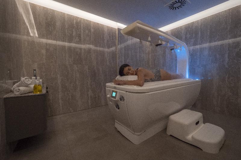 Fotos del hotel Vivid Blue Serenity Resort:  2