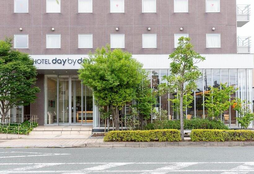 Fotos del hotel Day By Day:  25
