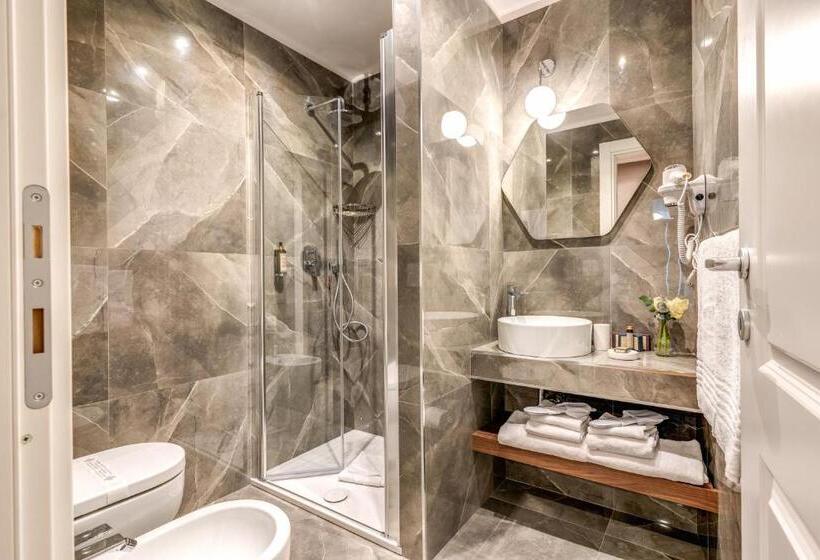 Fotos del hotel Tree Charme Parliament Boutique:  4