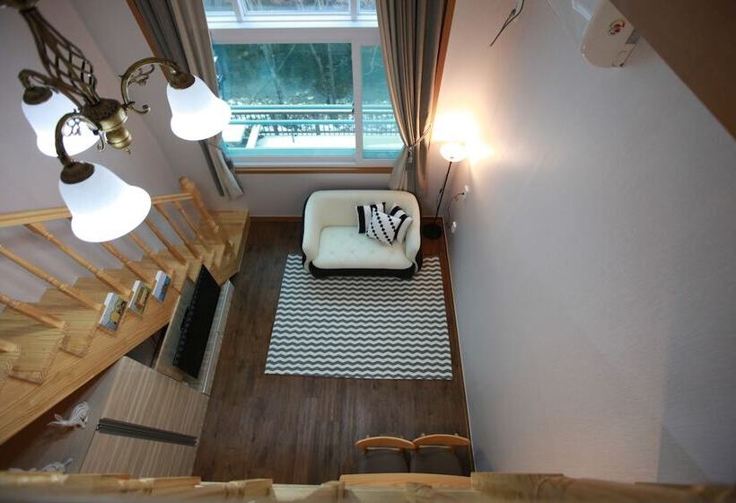 Fotos del hotel Ario Pension:  25