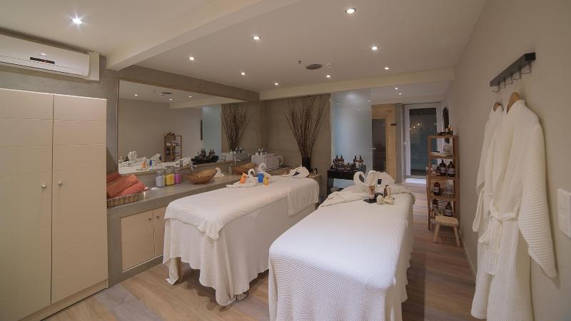 Fotos del hotel Akron Seascape Resort   All Inclusive:  14