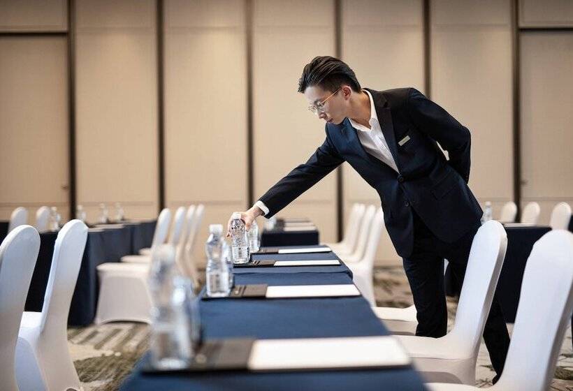 Courtyard By Marriott Chengdu South