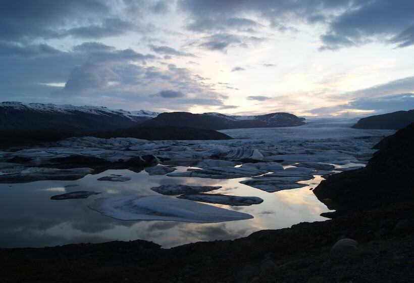 Glacier World Hoffell Guesthouse