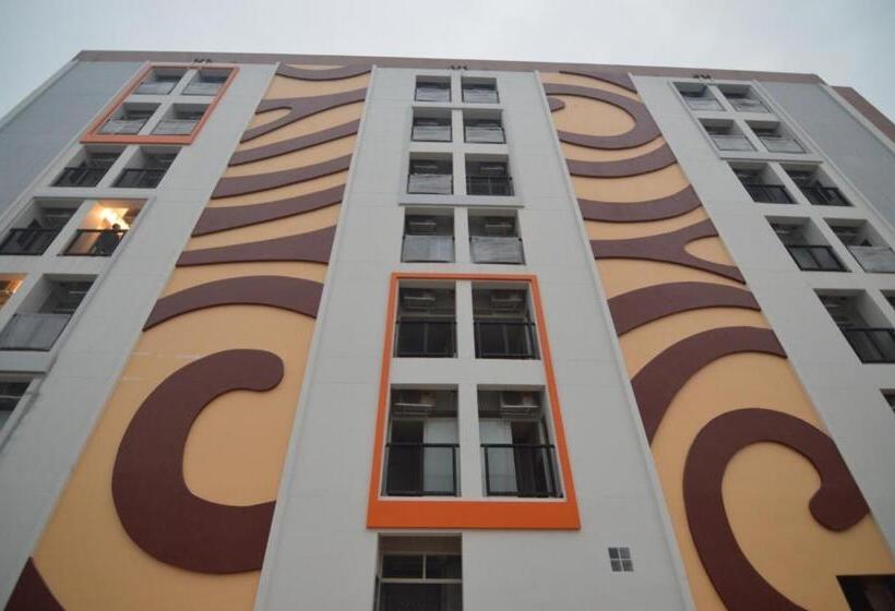 Fotos del hotel Ud Capital:  13