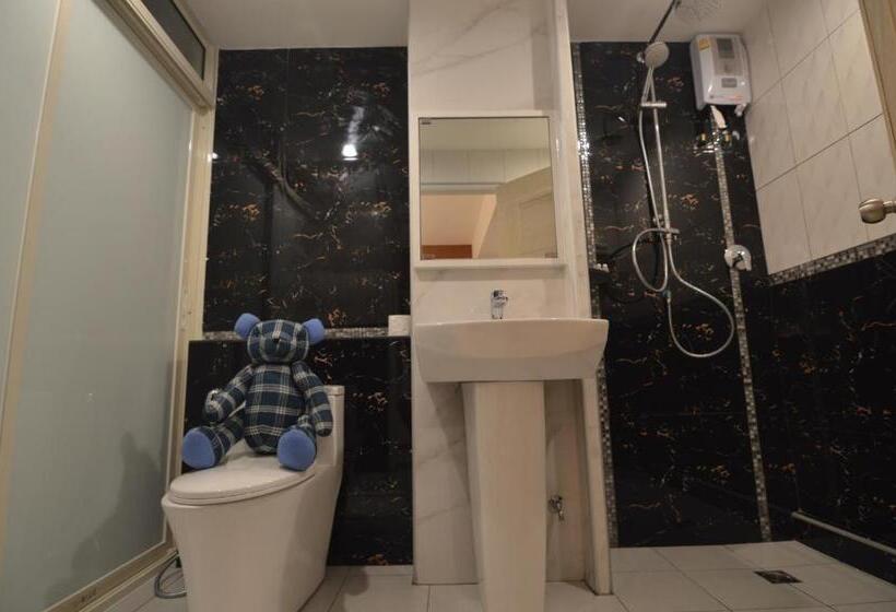 Fotos del hotel Ud Capital:  6