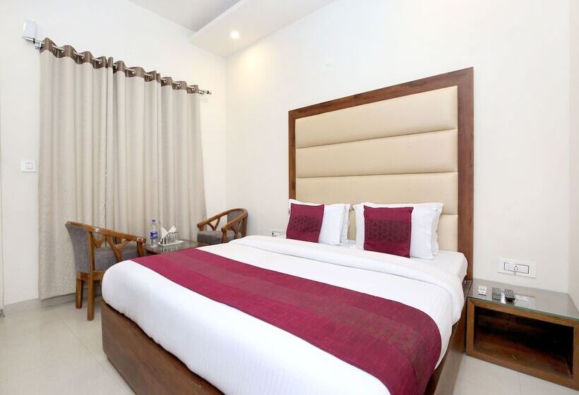 Fotos del hotel Oyo 8954  Joy:  10