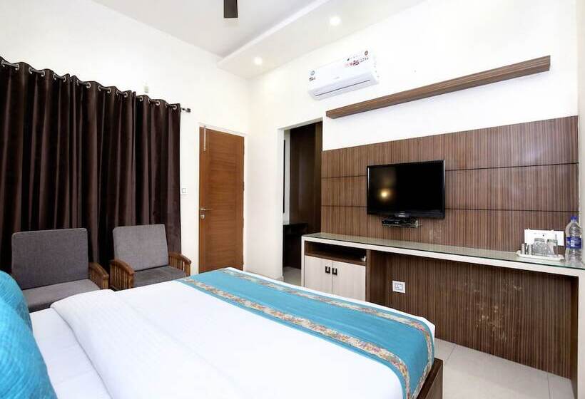 Fotos del hotel Oyo 8954  Joy:  23