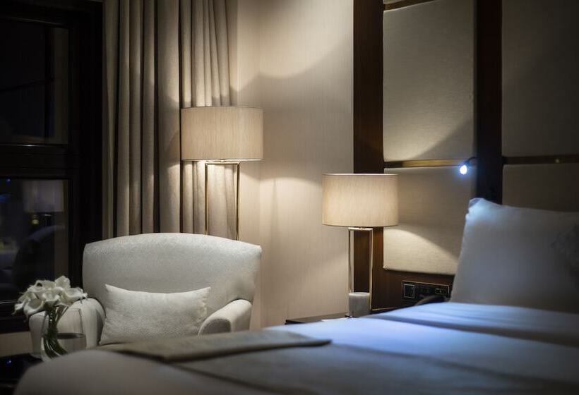 Fotos del hotel Vittori Palace Hotel And Residences:  5