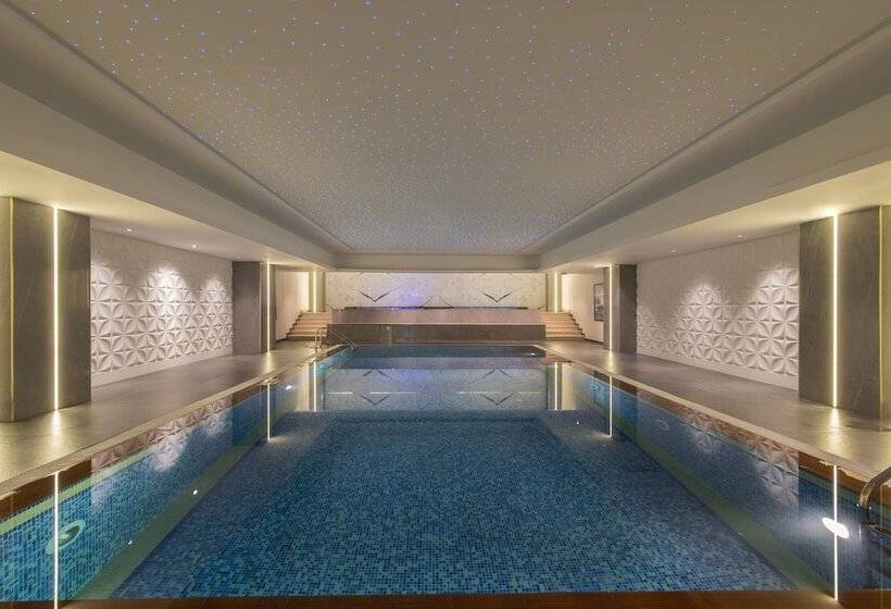 Fotos del hotel Vittori Palace Hotel And Residences:  23